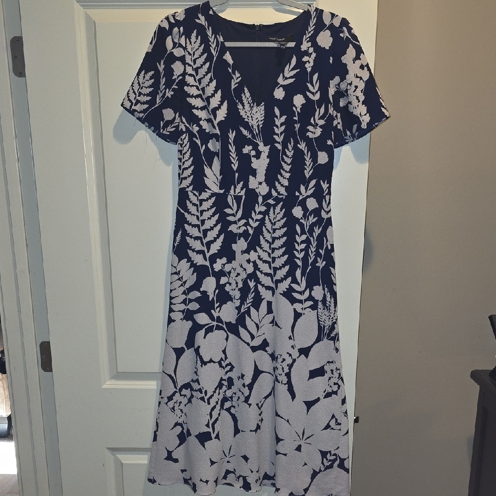 Maggy London Navy and Cream Leaf Print Midi Dress